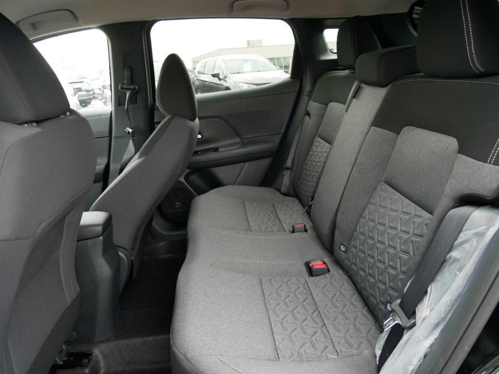 new 2025 Nissan Kicks car, priced at $26,718