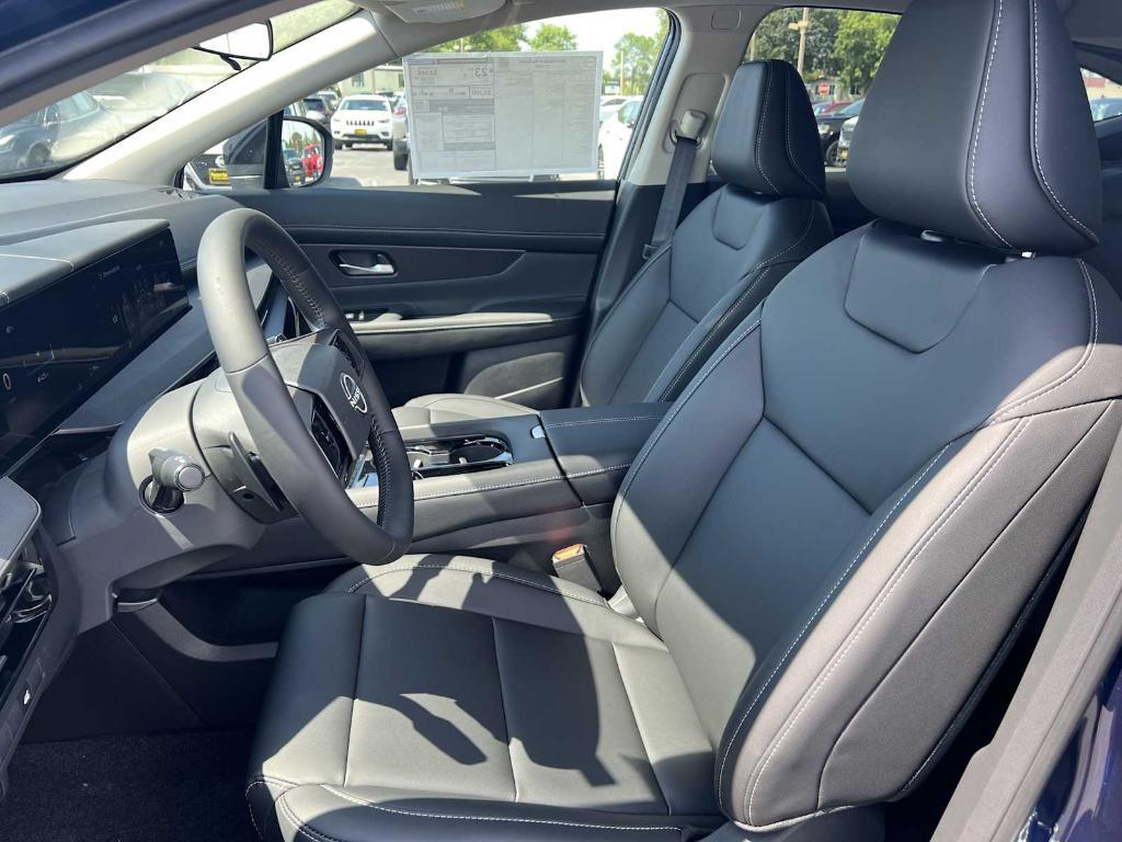 new 2025 Nissan Murano car, priced at $35,809