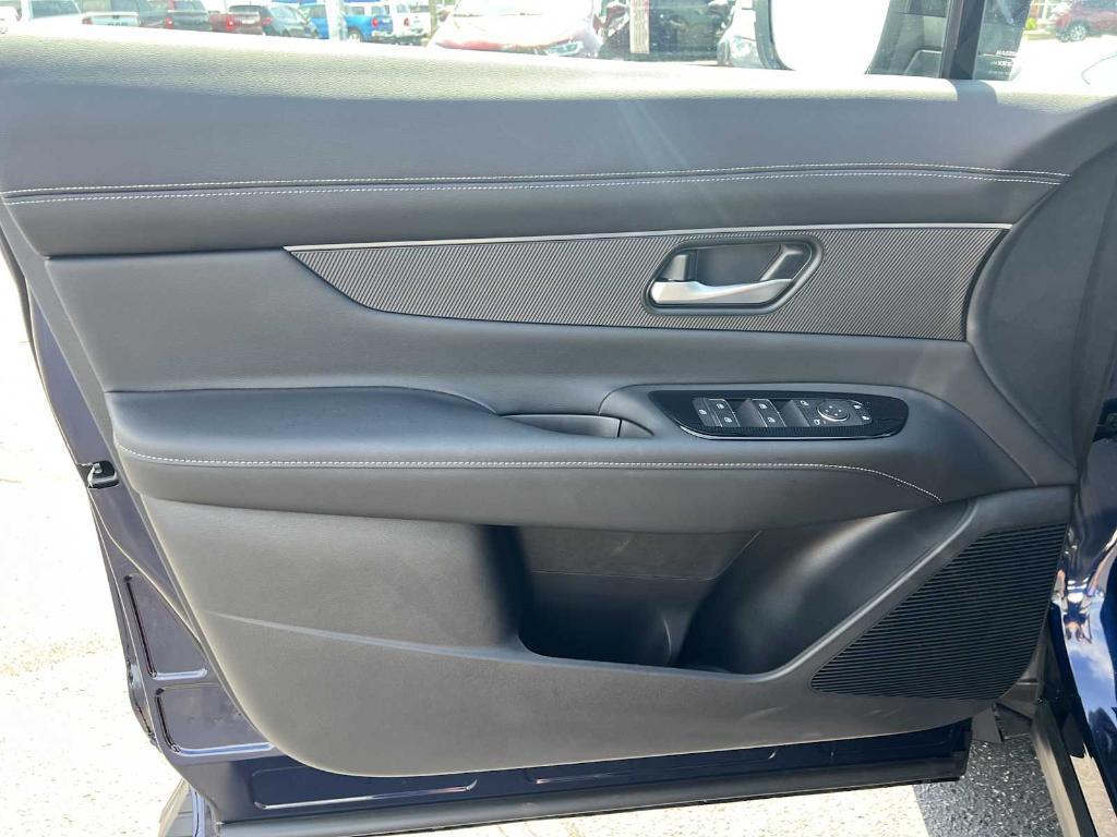 new 2025 Nissan Murano car, priced at $35,809