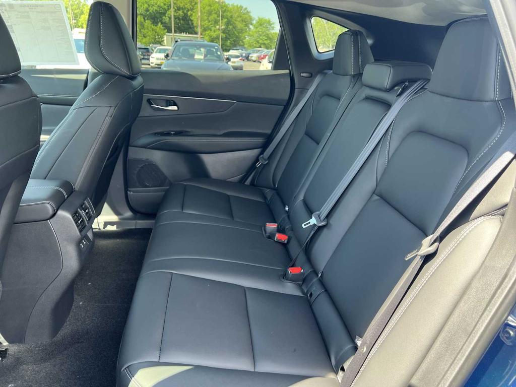 new 2025 Nissan Murano car, priced at $35,809