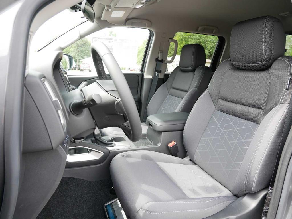 new 2025 Nissan Frontier car, priced at $41,031
