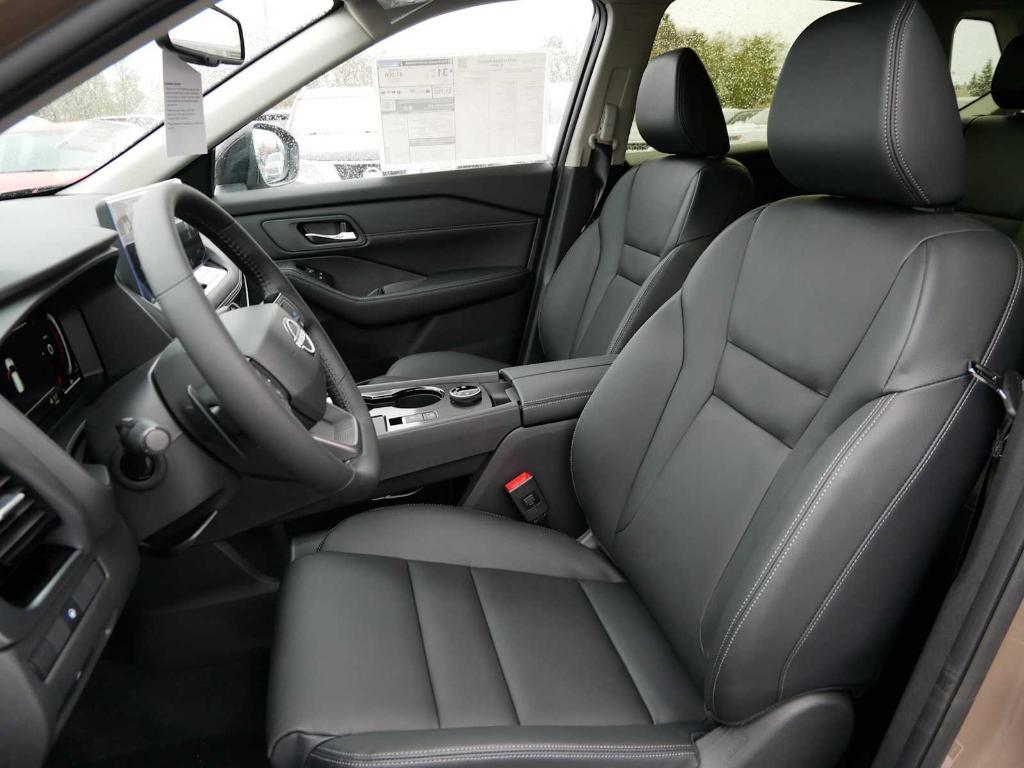 new 2025 Nissan Rogue car, priced at $37,572