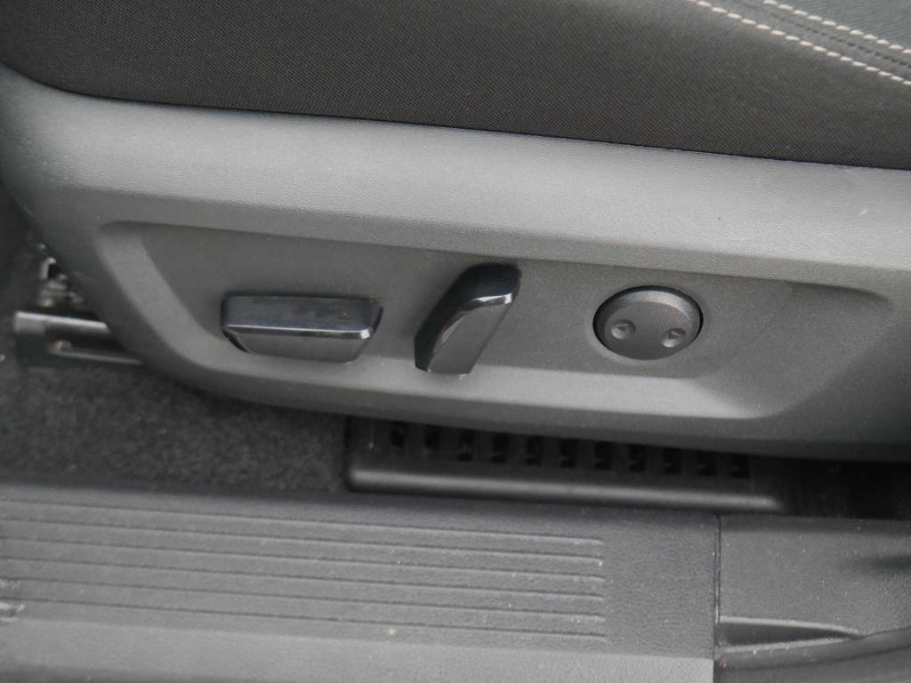 used 2023 Nissan Rogue car, priced at $20,888