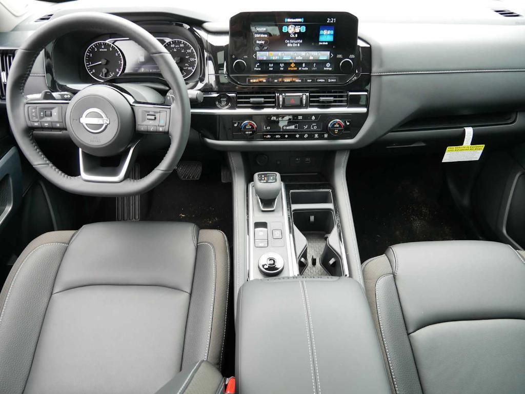 new 2025 Nissan Pathfinder car, priced at $47,420