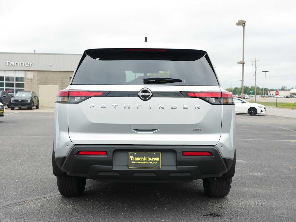 new 2025 Nissan Pathfinder car, priced at $33,363