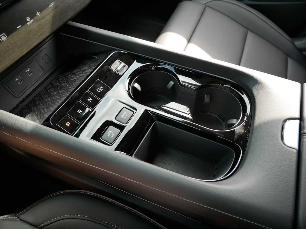 new 2025 Nissan Murano car, priced at $44,304