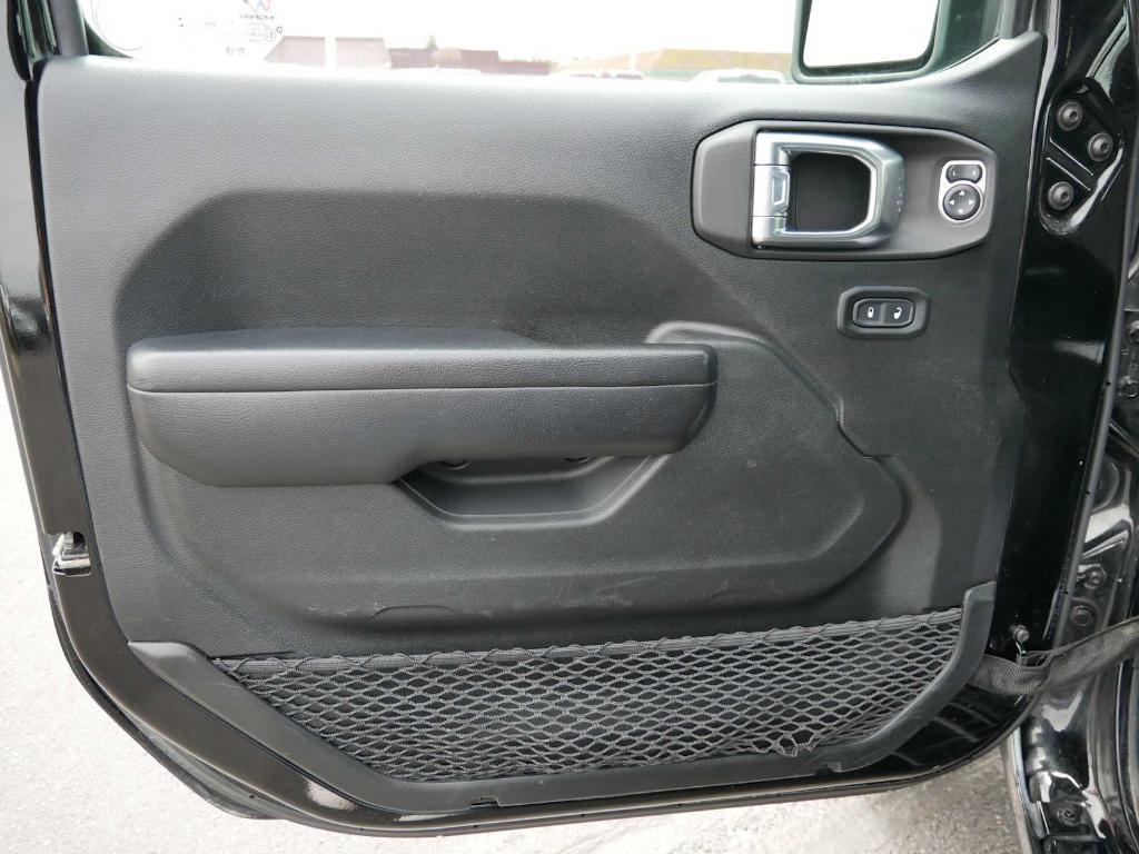 used 2021 Jeep Wrangler Unlimited car, priced at $29,894