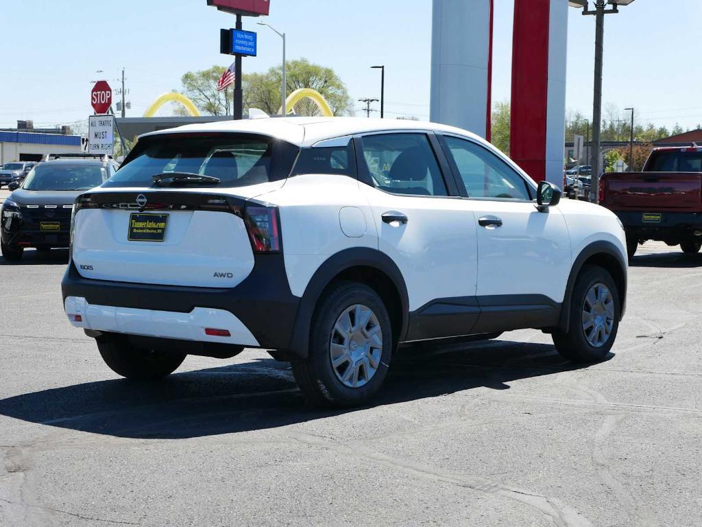 new 2025 Nissan Kicks car, priced at $24,752