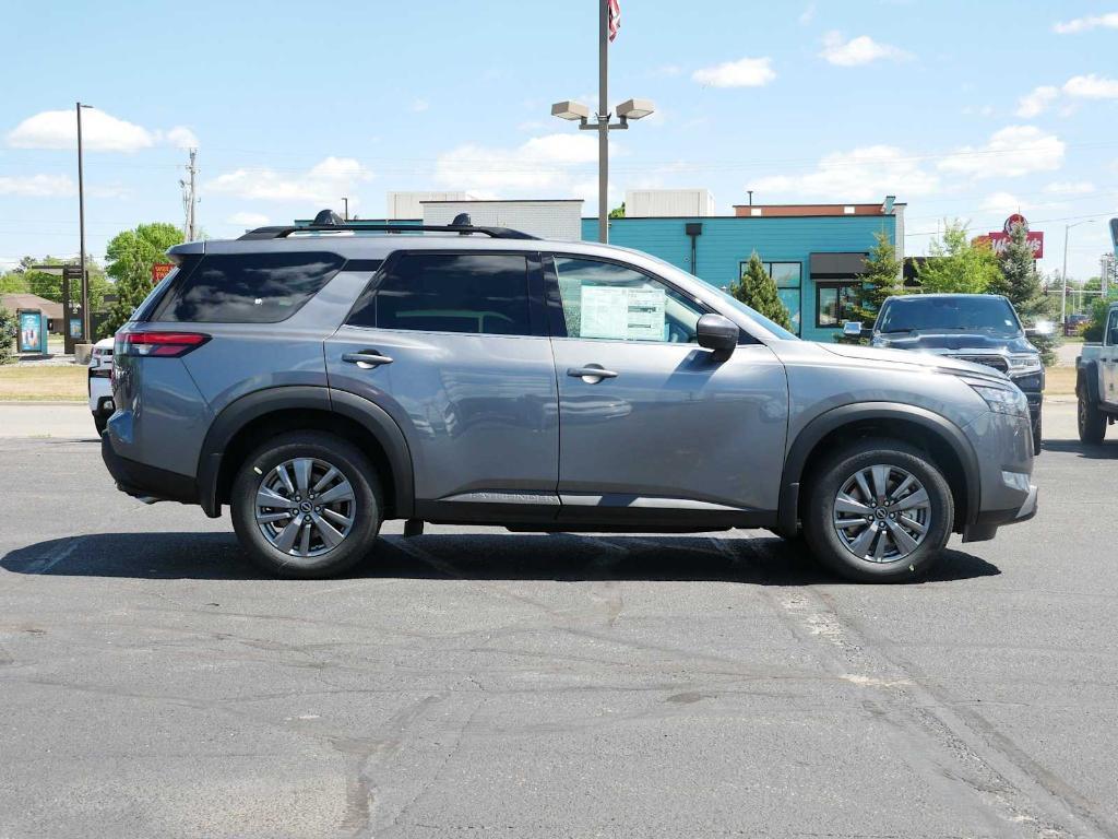 new 2025 Nissan Pathfinder car, priced at $43,087