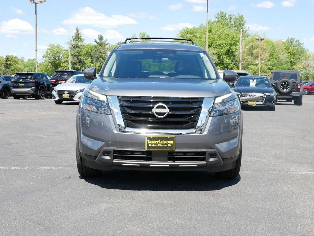 new 2025 Nissan Pathfinder car, priced at $43,087