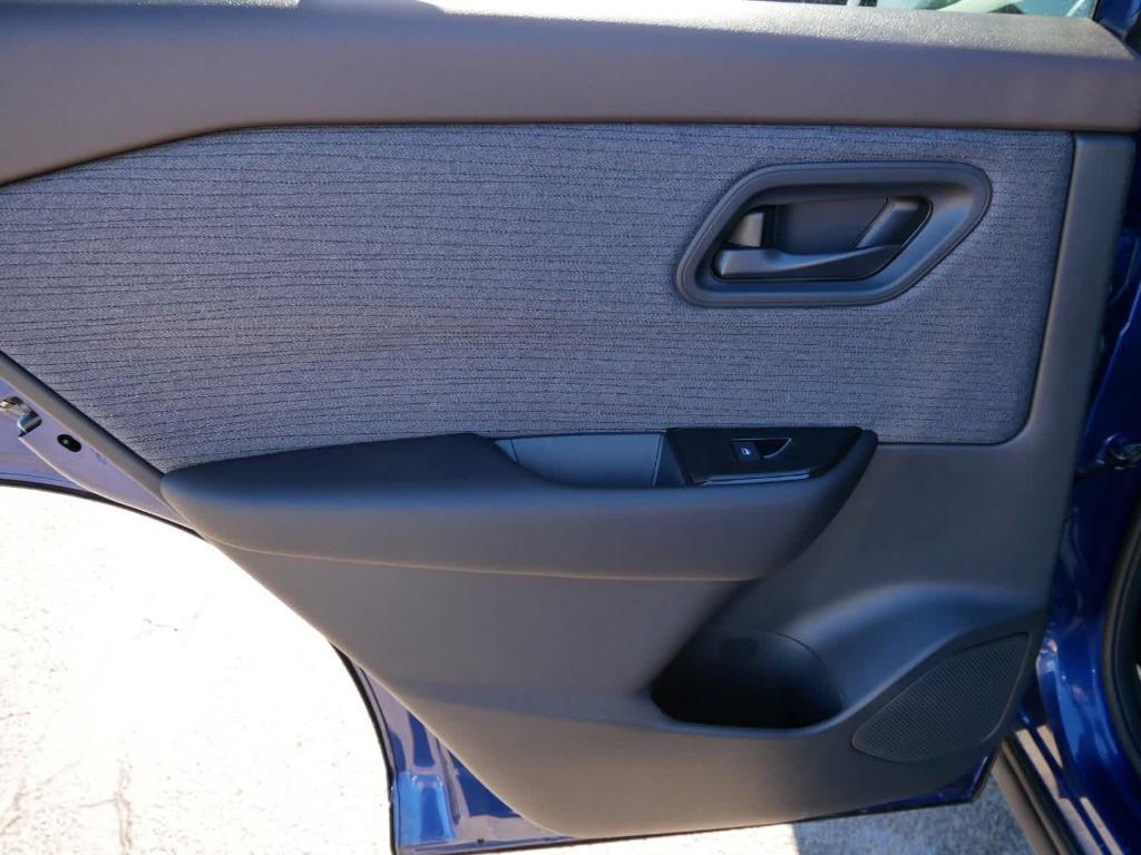 used 2023 Nissan Rogue car, priced at $24,994