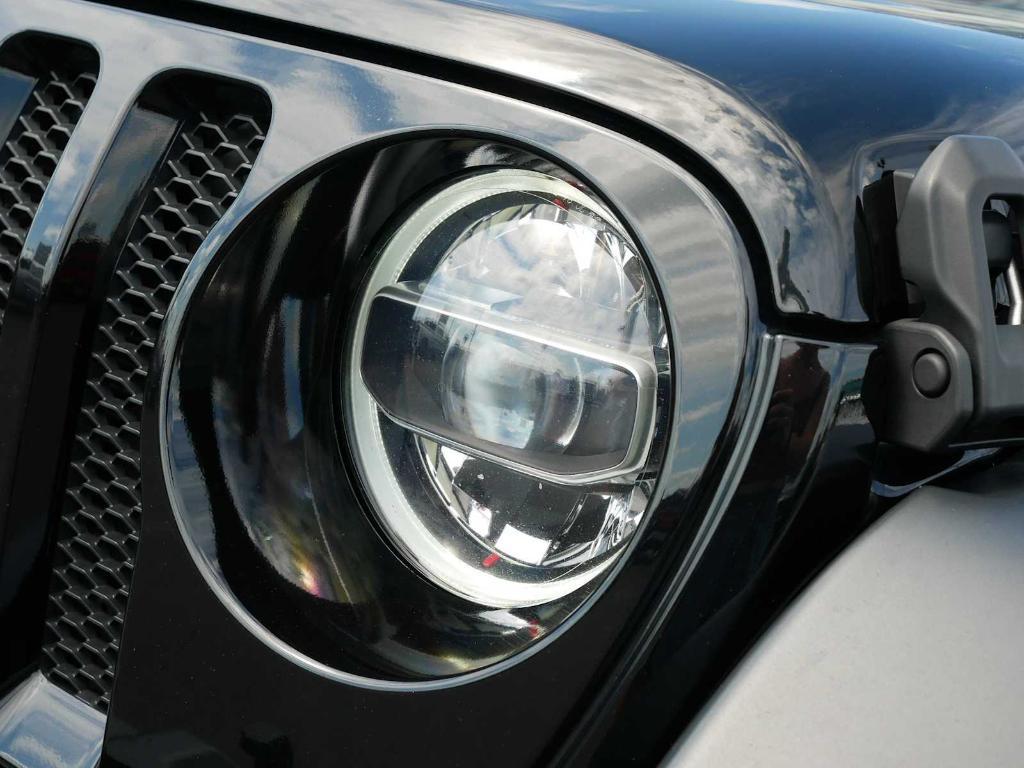 used 2021 Jeep Wrangler Unlimited car, priced at $25,400