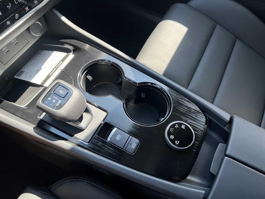 new 2025 Nissan Rogue car, priced at $39,370