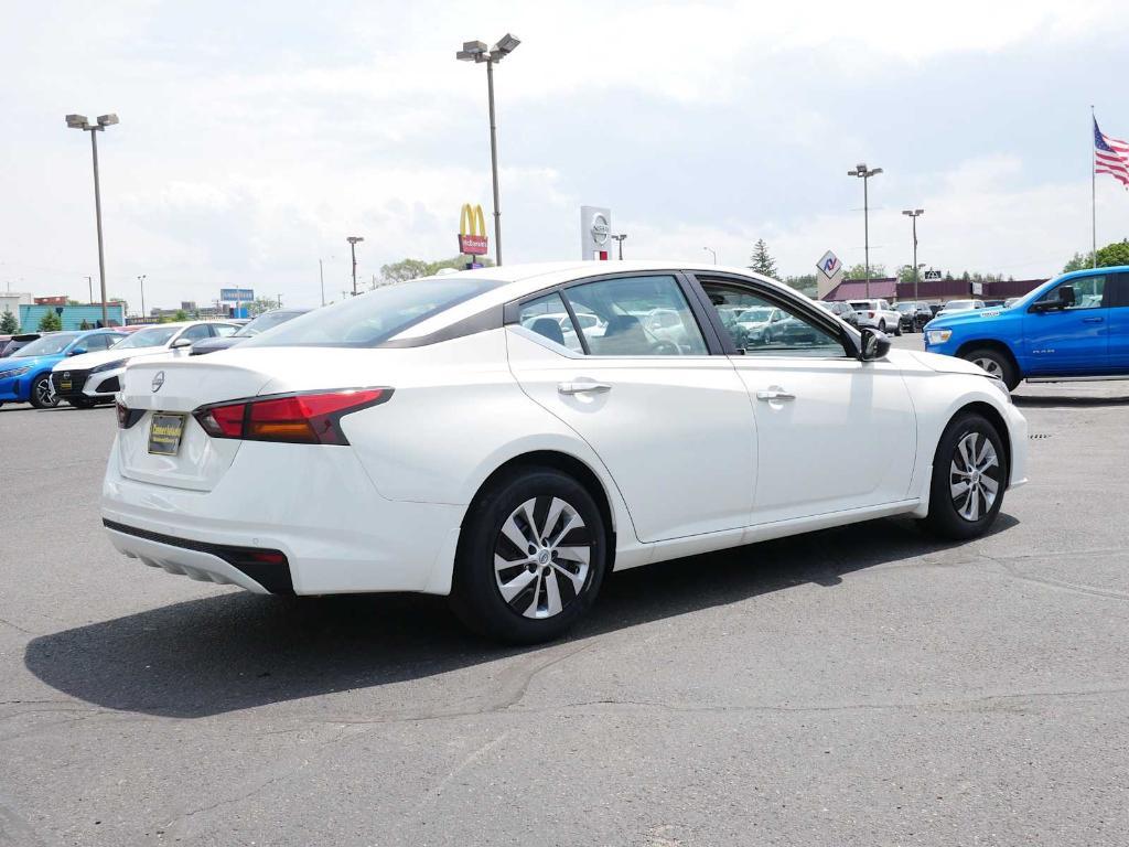 new 2025 Nissan Altima car, priced at $27,209