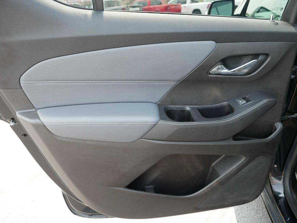 used 2018 Chevrolet Traverse car, priced at $13,993