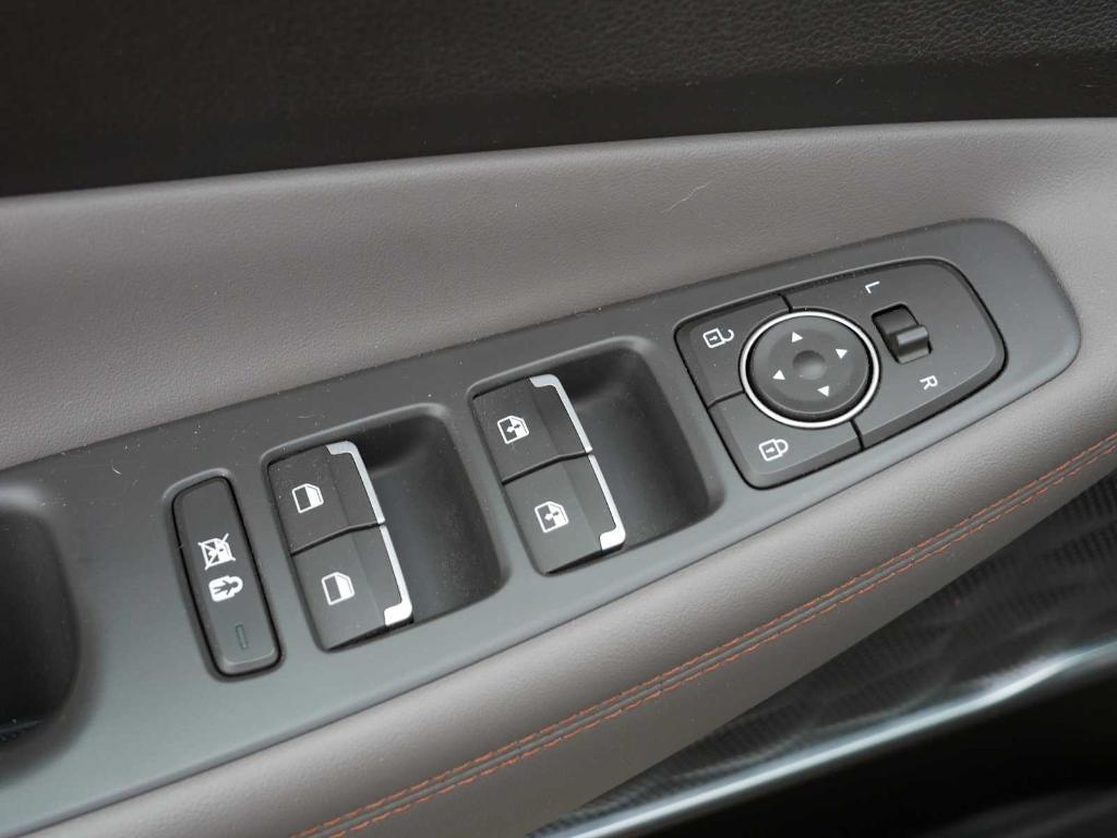 used 2020 Hyundai Santa Fe car, priced at $19,987