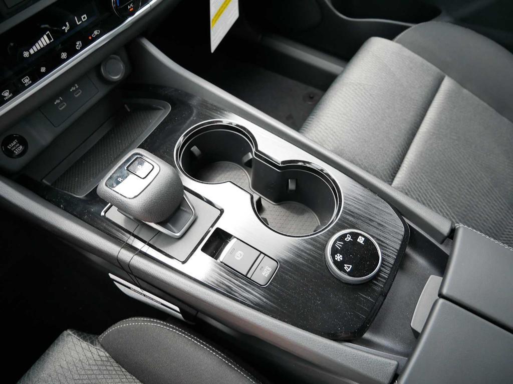 new 2025 Nissan Rogue car, priced at $32,029