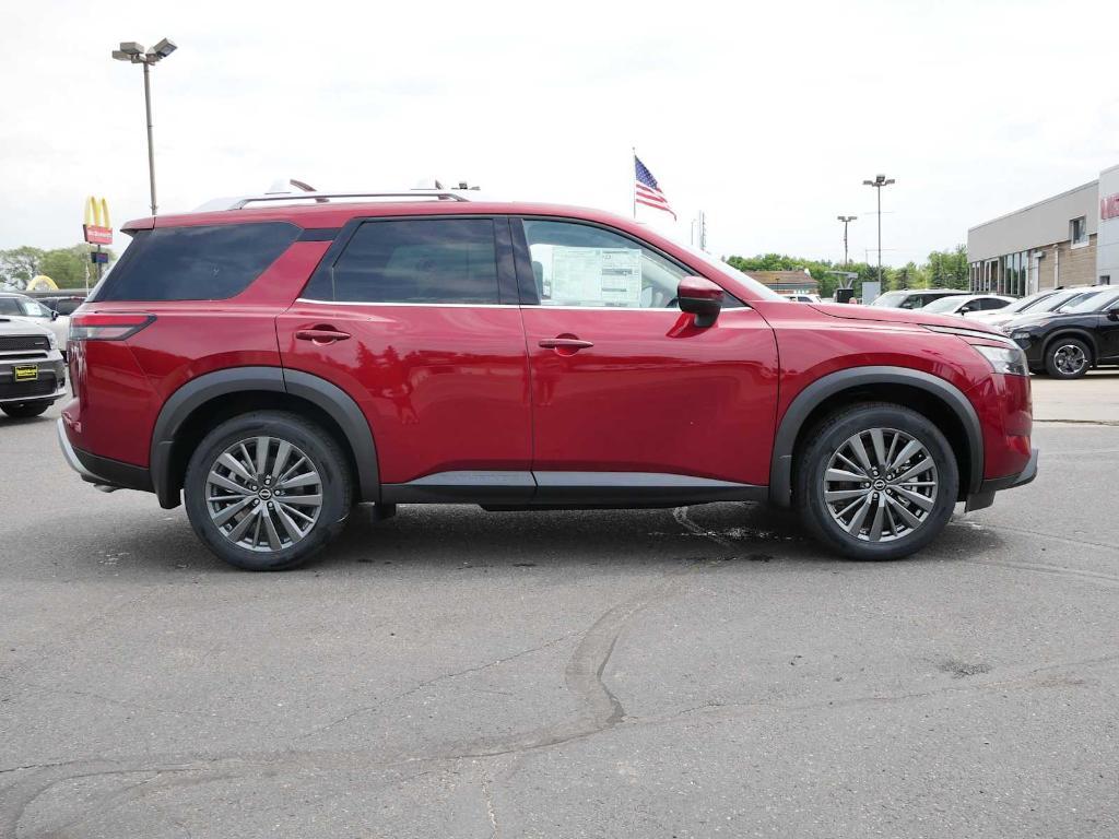 new 2025 Nissan Pathfinder car, priced at $46,975