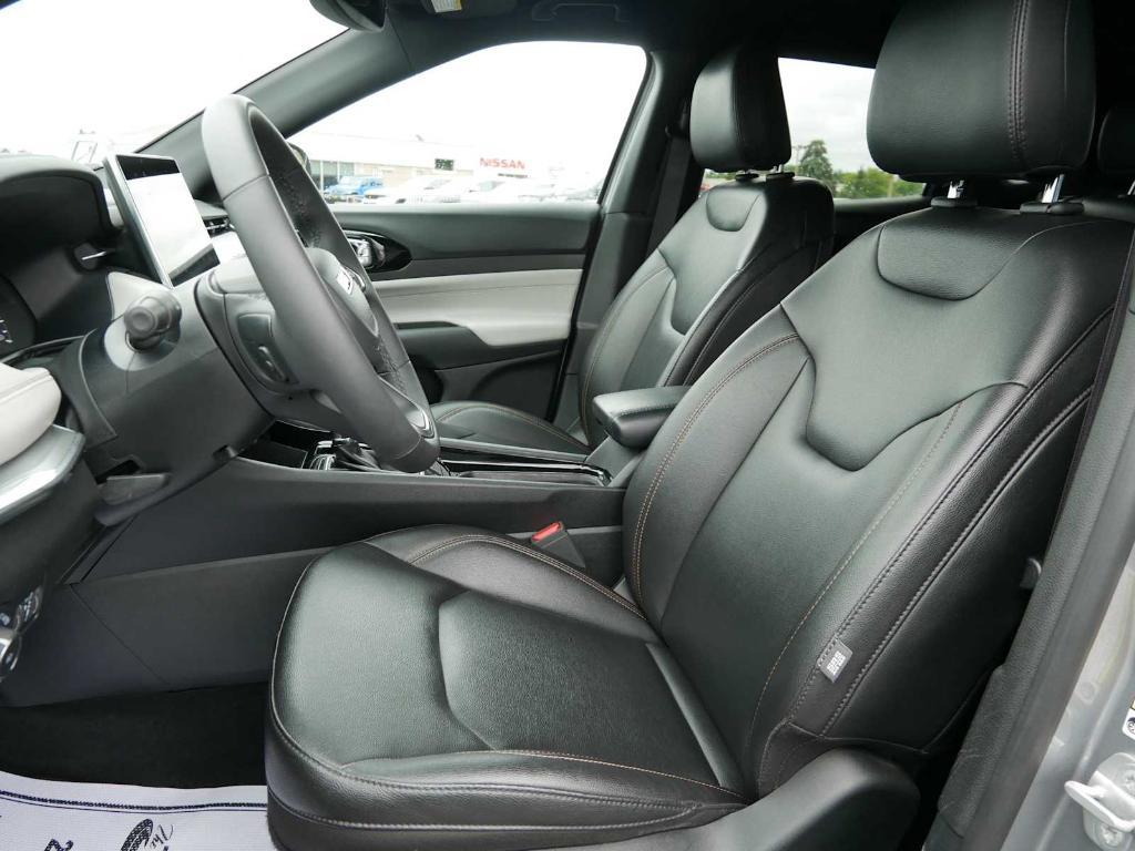 used 2024 Jeep Compass car, priced at $26,894