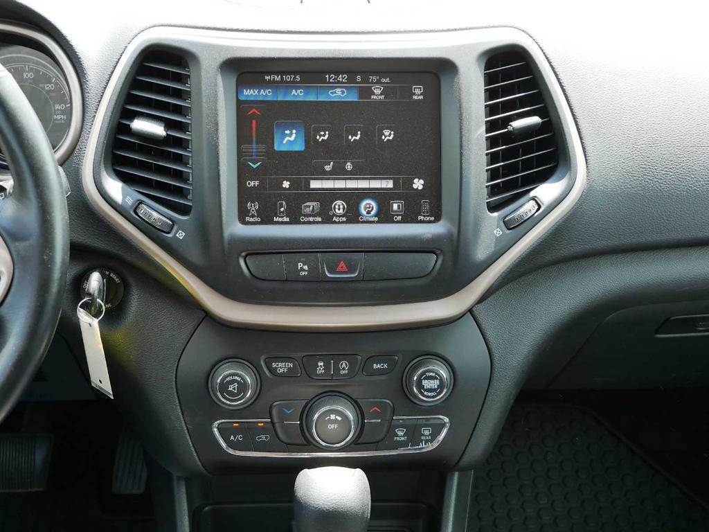 used 2016 Jeep Cherokee car, priced at $15,992