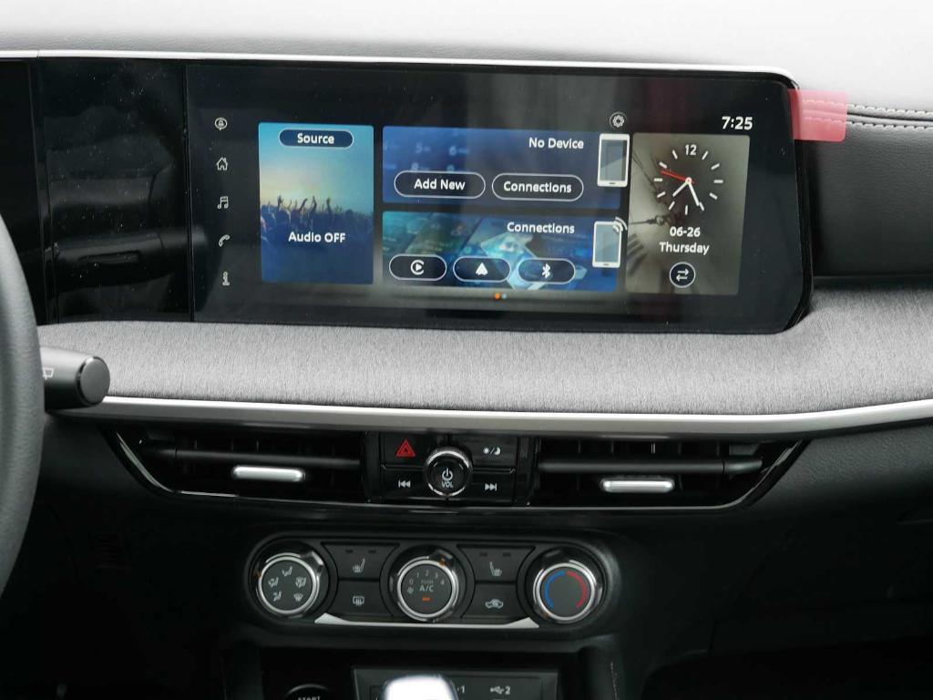 new 2025 Nissan Kicks car, priced at $28,218