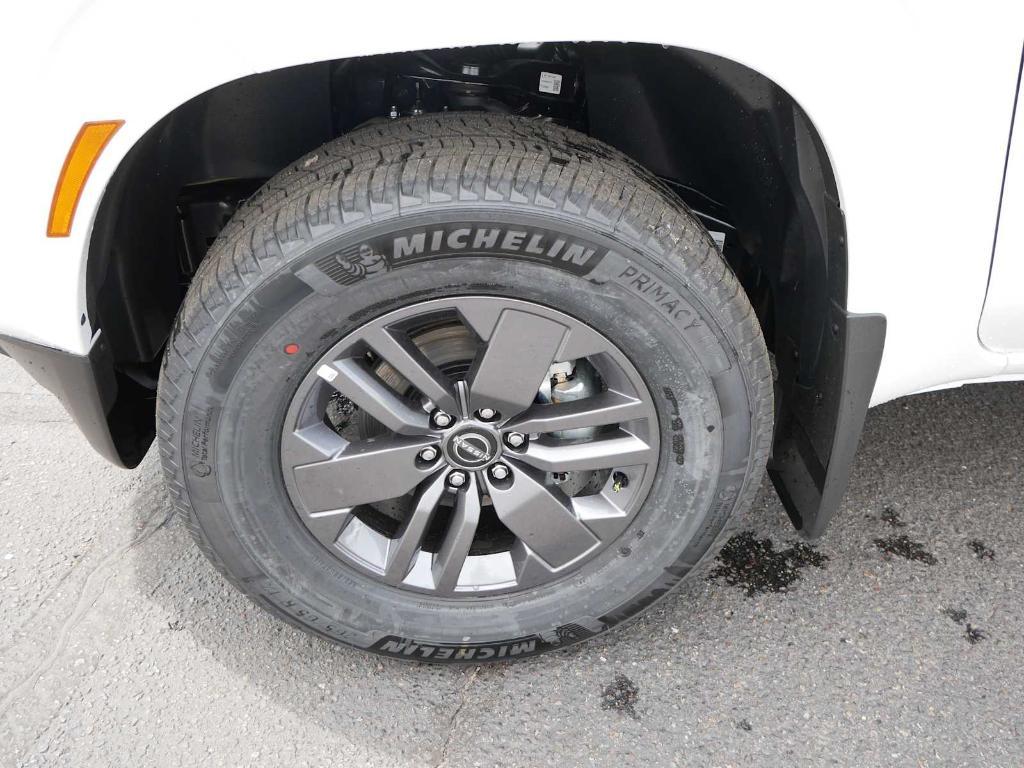new 2025 Nissan Frontier car, priced at $40,539
