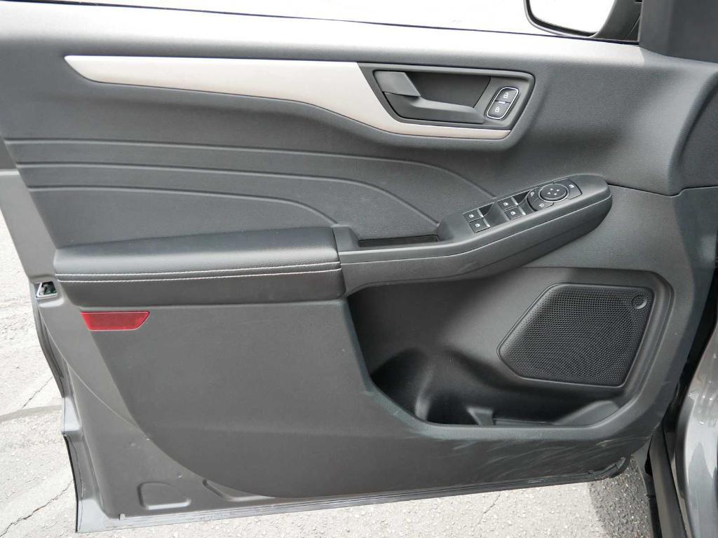 used 2022 Ford Escape car, priced at $17,994