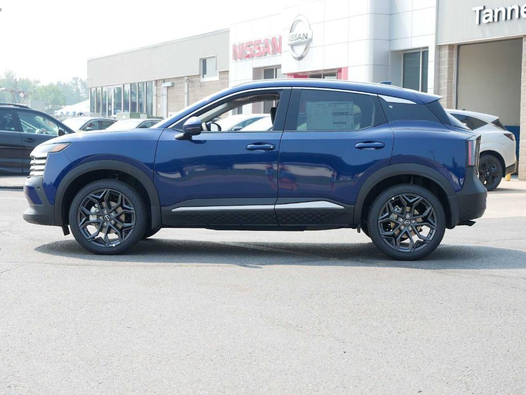 new 2025 Nissan Kicks car, priced at $30,051