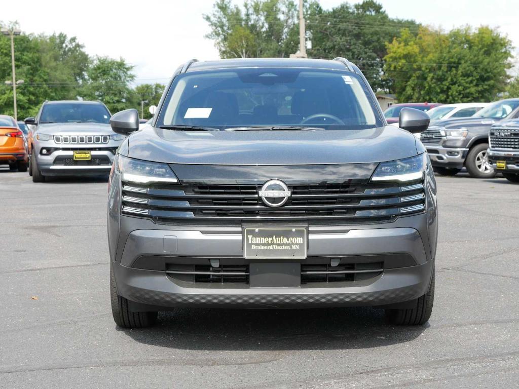 new 2025 Nissan Kicks car, priced at $27,458