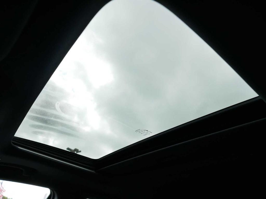 used 2021 Jeep Grand Cherokee car, priced at $22,288