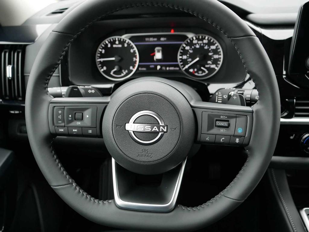 new 2025 Nissan Pathfinder car, priced at $37,006