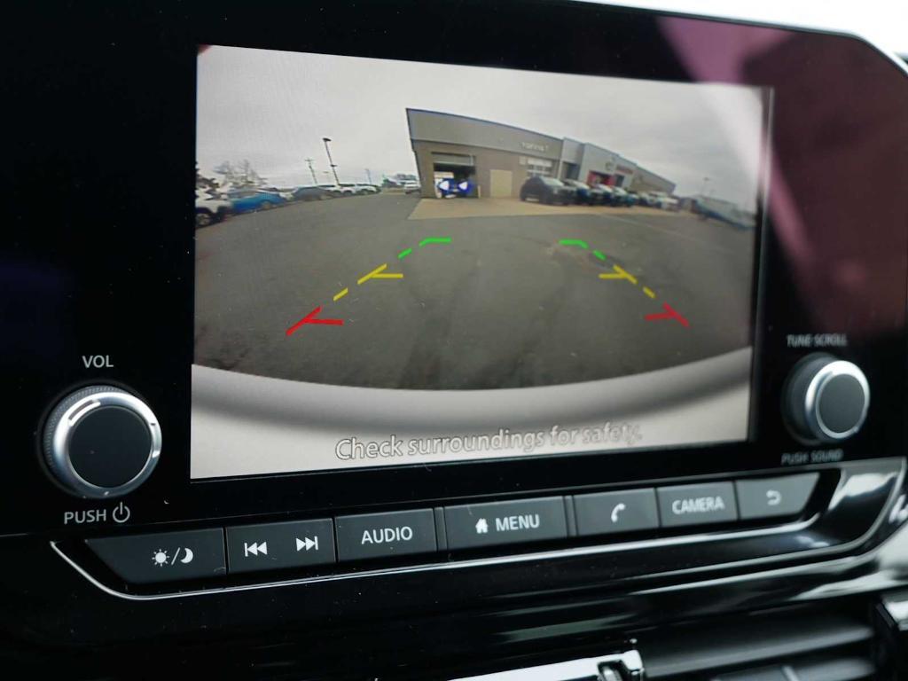 new 2025 Nissan Pathfinder car, priced at $37,006