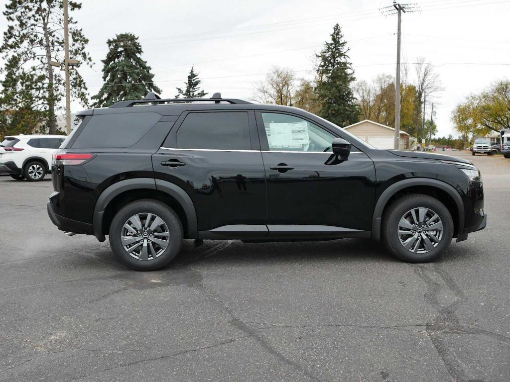 new 2025 Nissan Pathfinder car, priced at $37,006