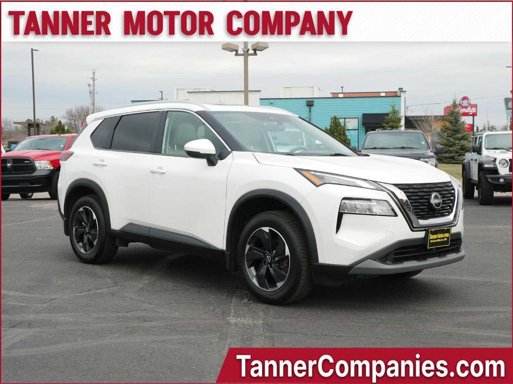 used 2022 Nissan Rogue car, priced at $21,555