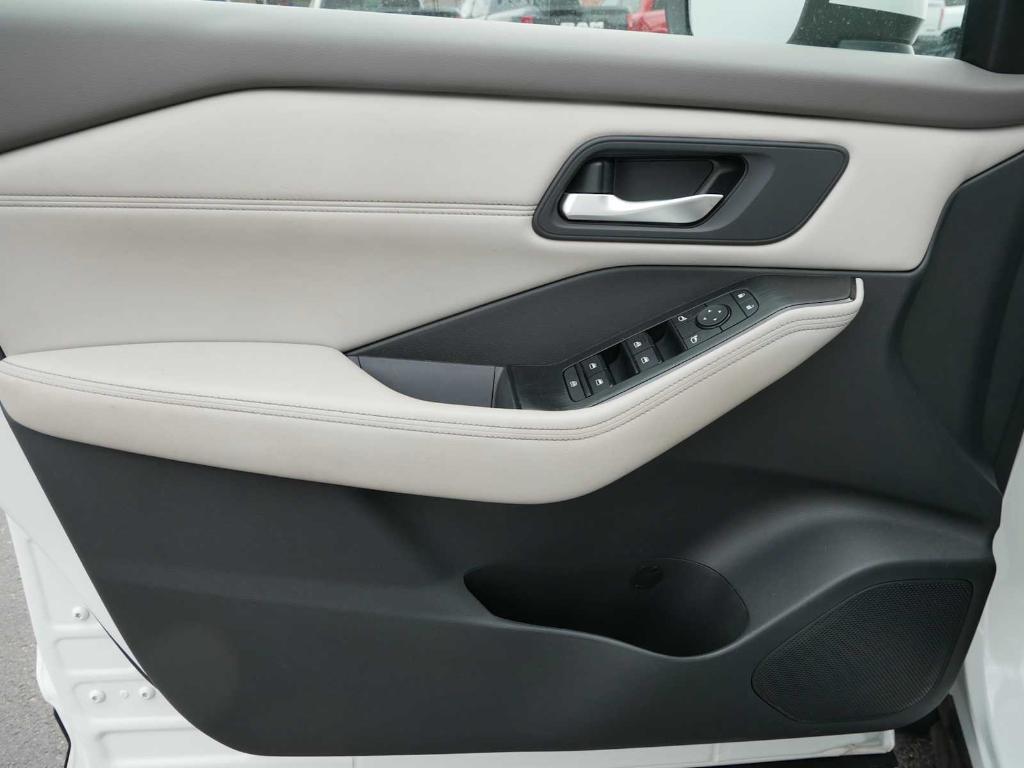used 2022 Nissan Rogue car, priced at $21,555