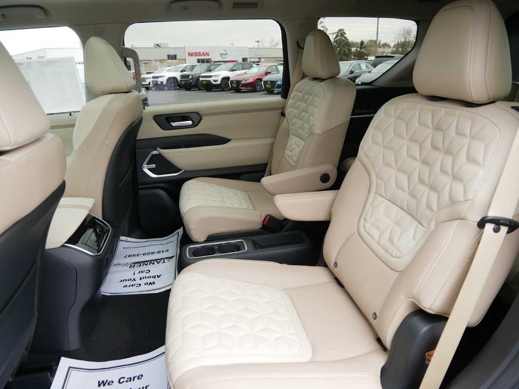 new 2025 Nissan Armada car, priced at $81,751