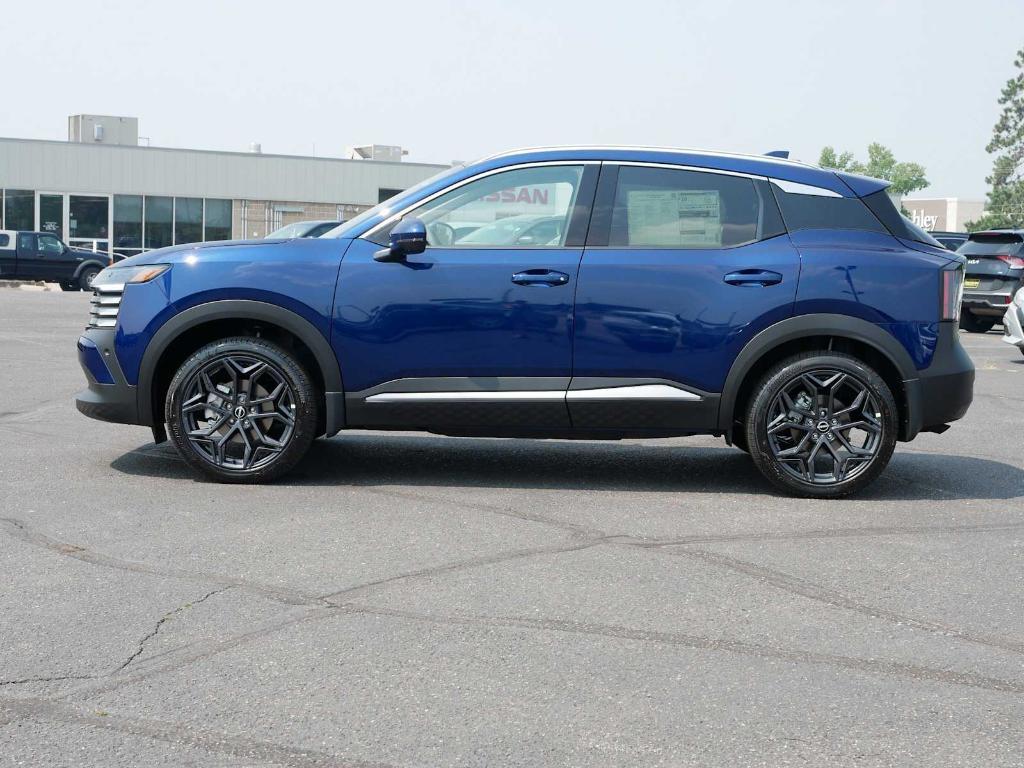 new 2025 Nissan Kicks car, priced at $30,551