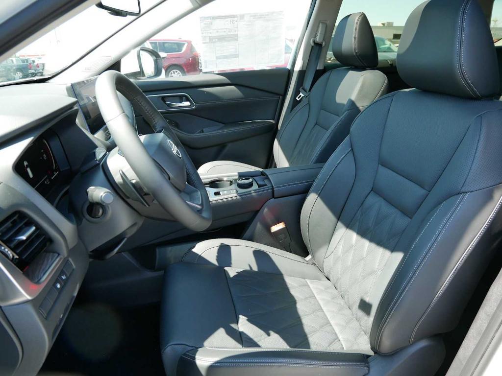 new 2025 Nissan Rogue car, priced at $44,669
