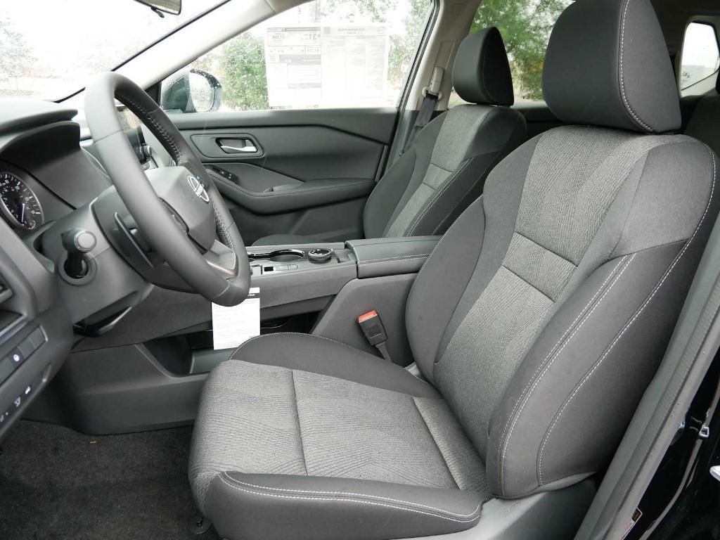new 2025 Nissan Rogue car, priced at $32,029
