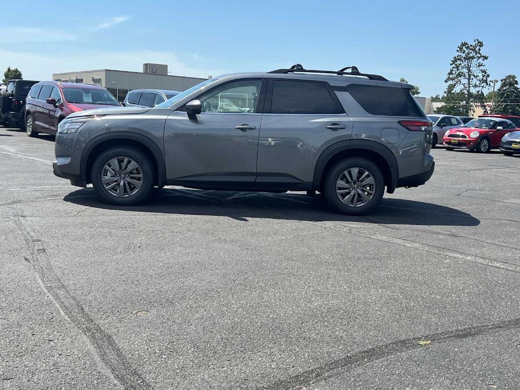 new 2025 Nissan Pathfinder car, priced at $43,166