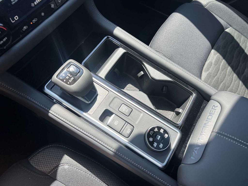new 2025 Nissan Pathfinder car, priced at $43,166