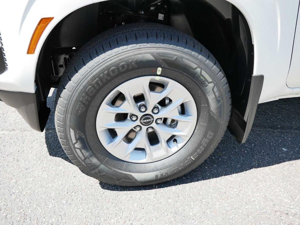 new 2025 Nissan Frontier car, priced at $36,676