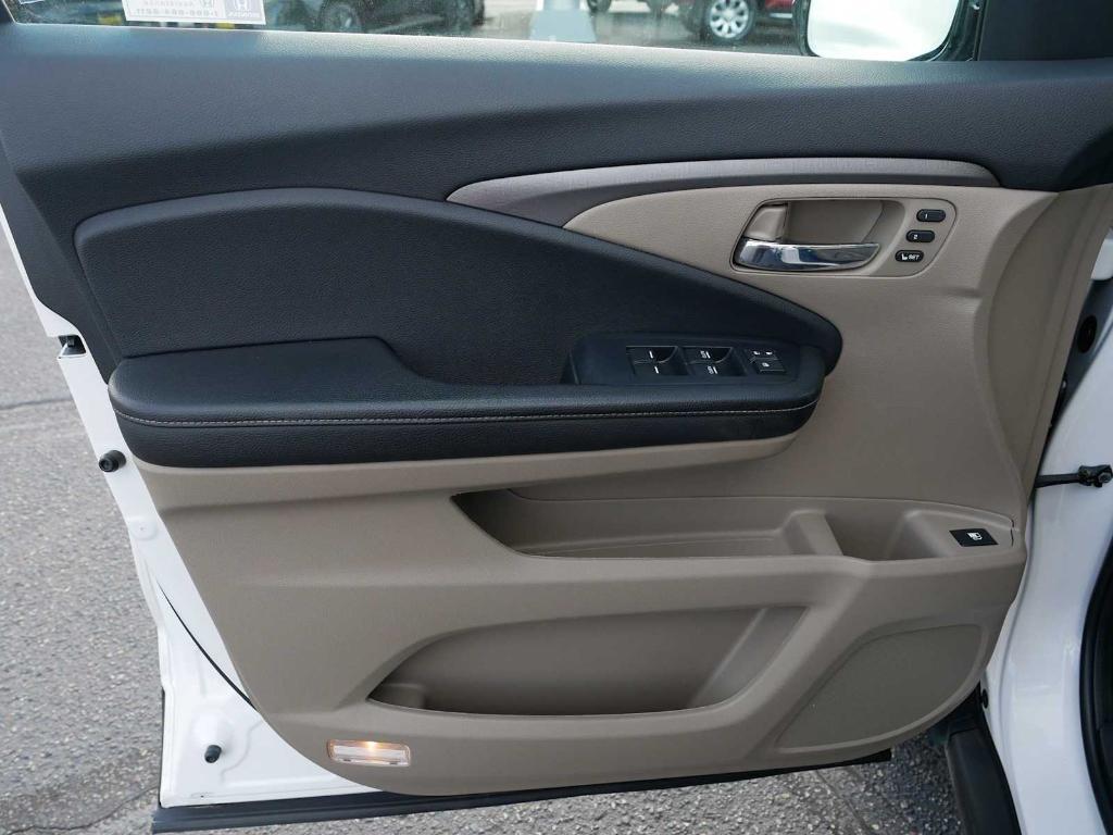 used 2023 Honda Ridgeline car, priced at $33,991