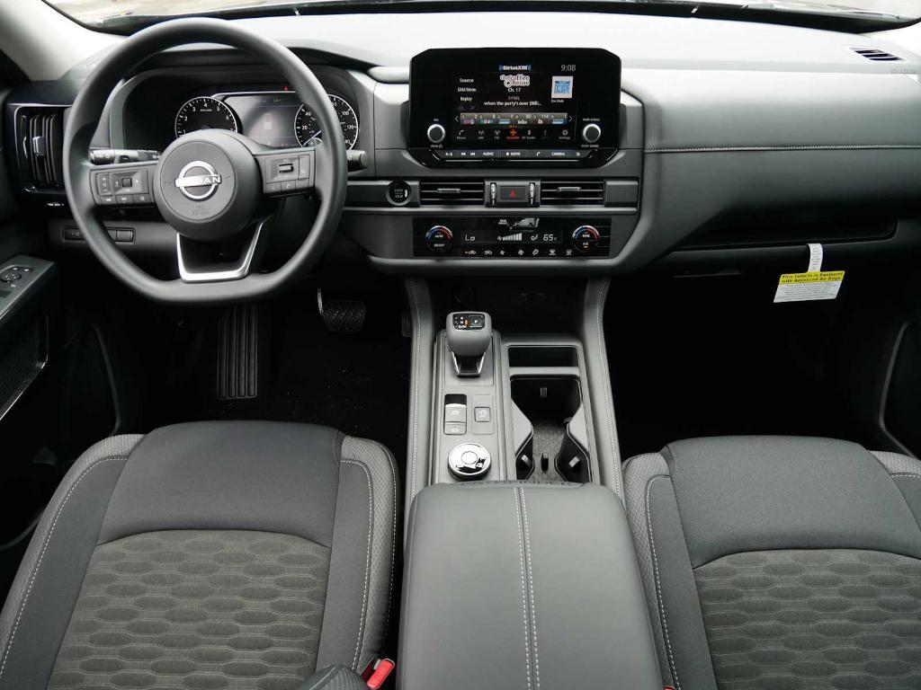 new 2025 Nissan Pathfinder car, priced at $38,219