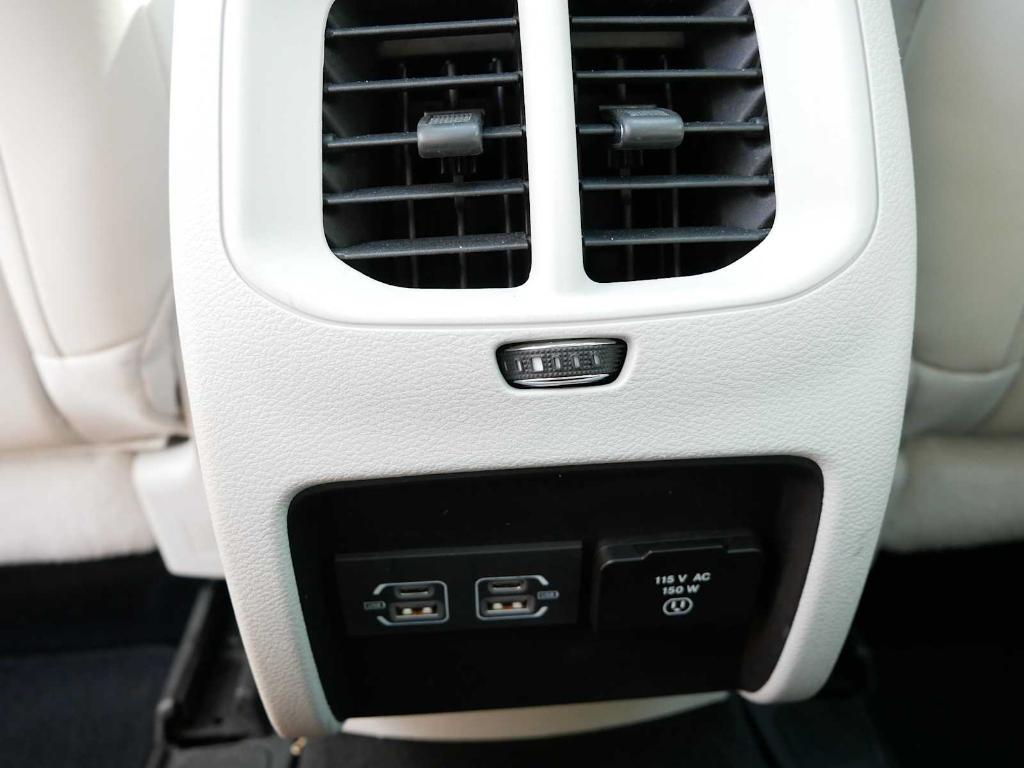 used 2021 Jeep Cherokee car, priced at $25,900