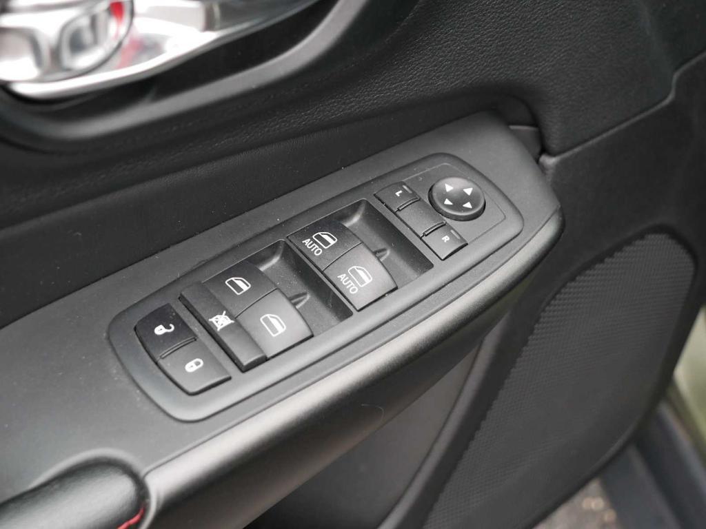 used 2021 Jeep Cherokee car, priced at $21,888
