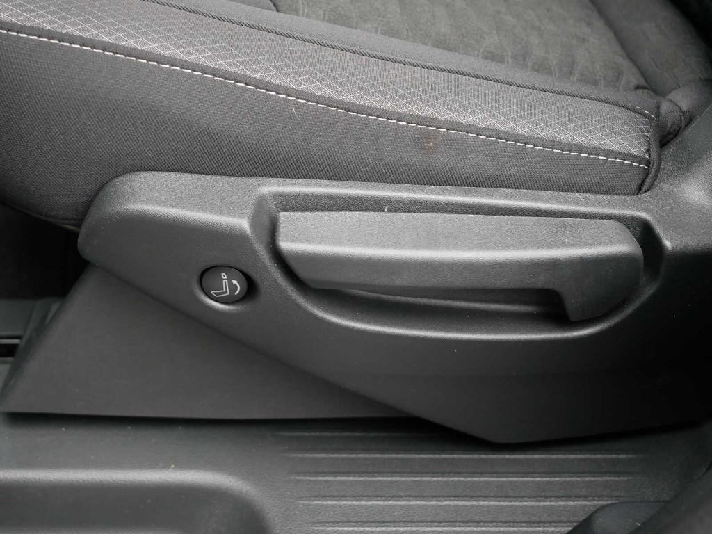 used 2023 Nissan Pathfinder car, priced at $25,884