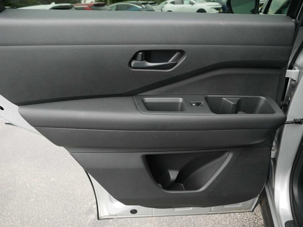 used 2023 Nissan Pathfinder car, priced at $25,884