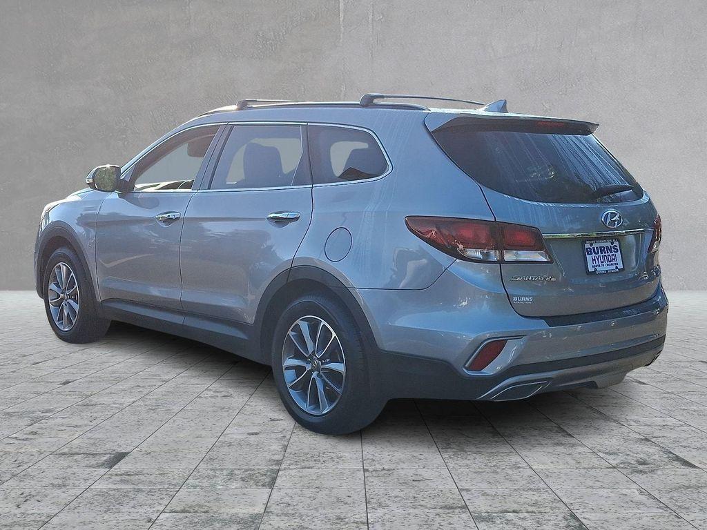 used 2018 Hyundai Santa Fe car, priced at $13,400