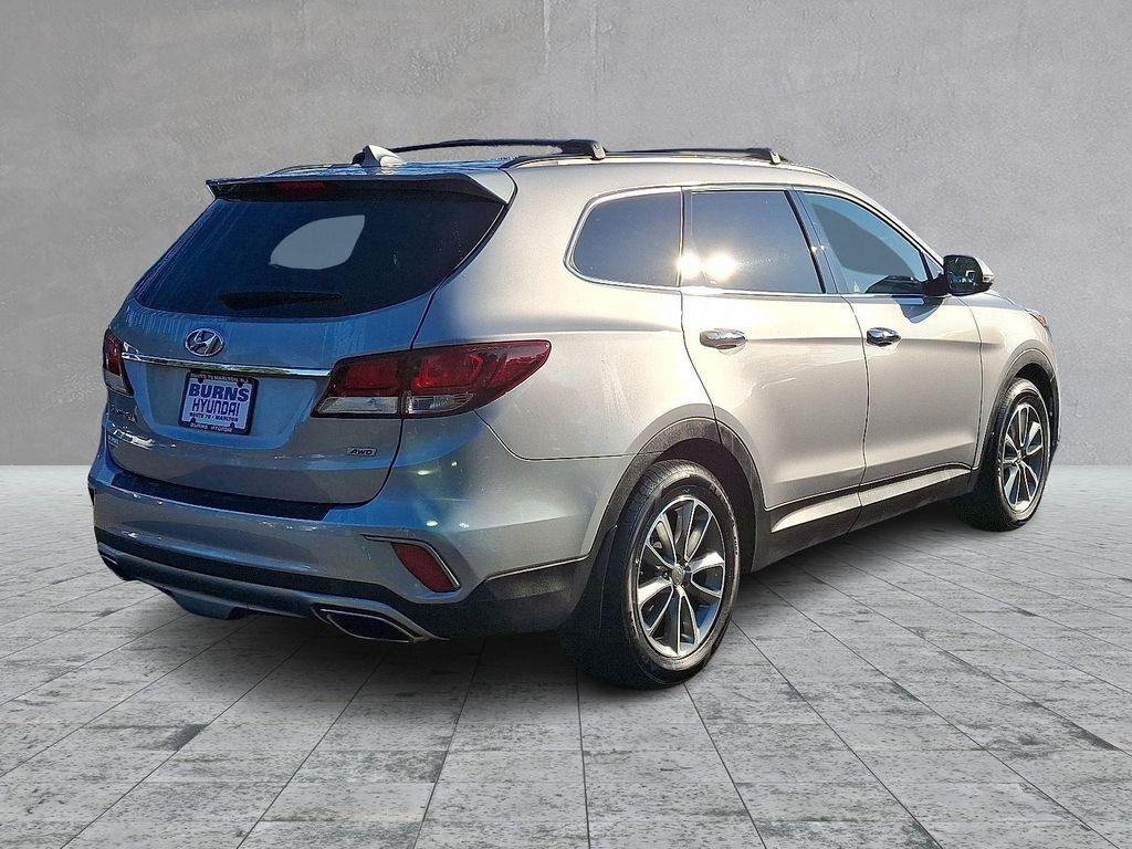 used 2018 Hyundai Santa Fe car, priced at $13,400